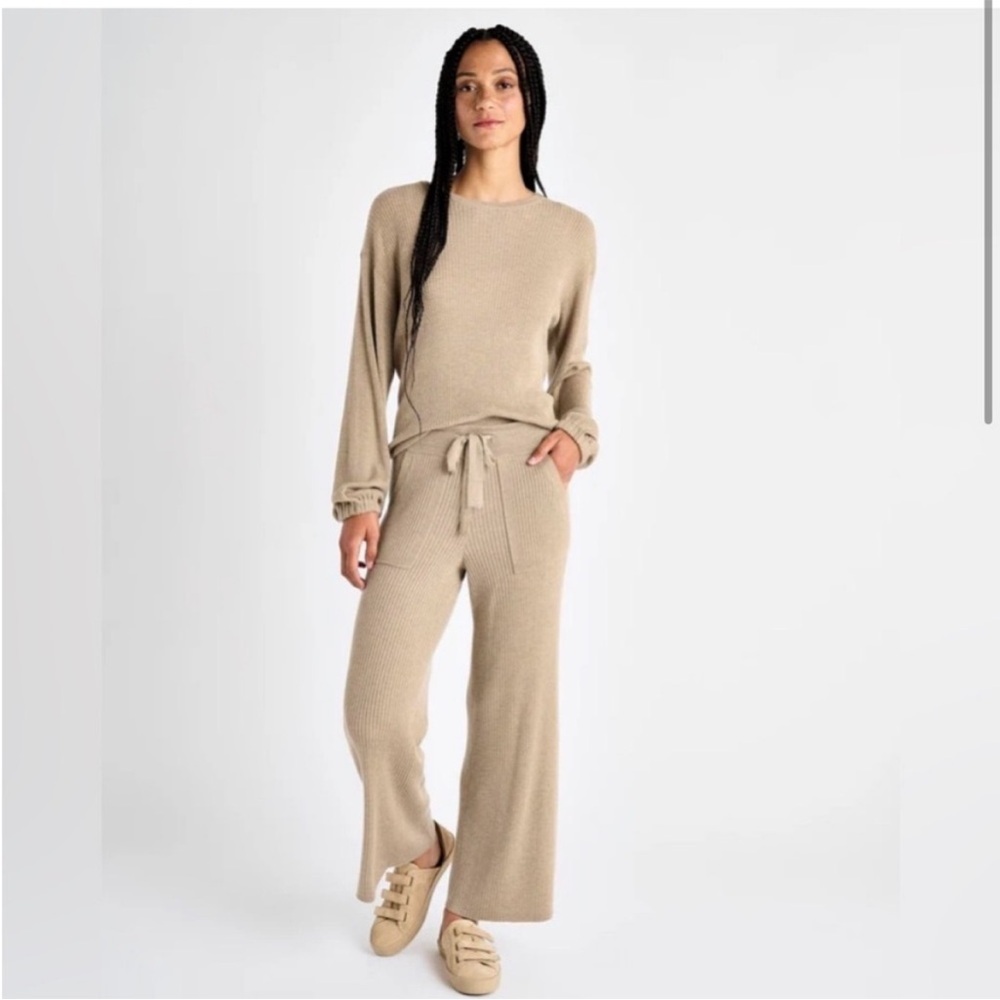 Splendid Beige Knit Sweater Set NWT